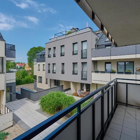 Elegant 1 Bedroom With Balcony In By Renters アパート *